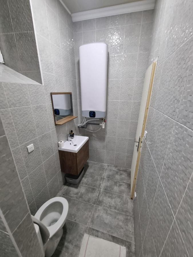 Centre *